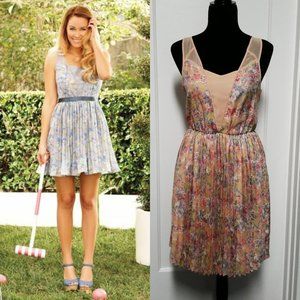 NWT Lauren Conrad Peachy Pink Floral Pleated Dress